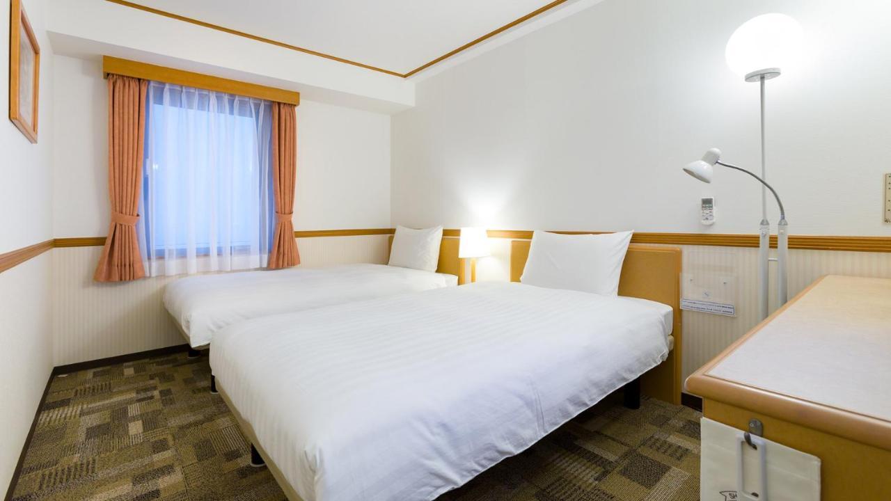 Toyoko Inn Utsunomiya Ekimae No 1 Экстерьер фото