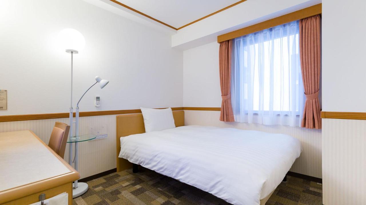 Toyoko Inn Utsunomiya Ekimae No 1 Экстерьер фото